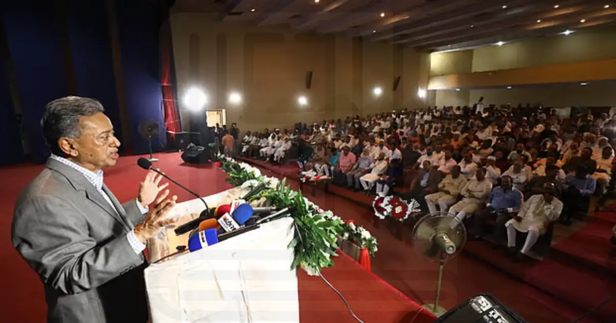 ফ্যাসিস্ট প্রভাবমুক্ত ব্যবসার অঙ্গীকার আমীর খসরুর