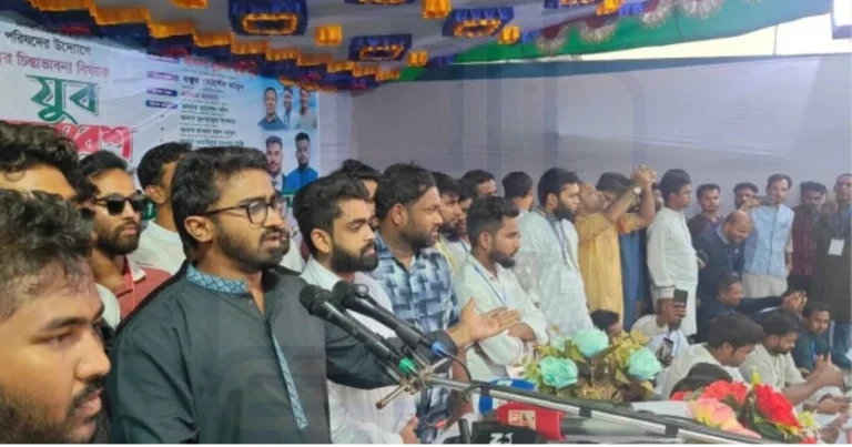 মবোক্রেসির জন্য সরকার দায়ী: রাশেদ খাঁনের অভিযোগ