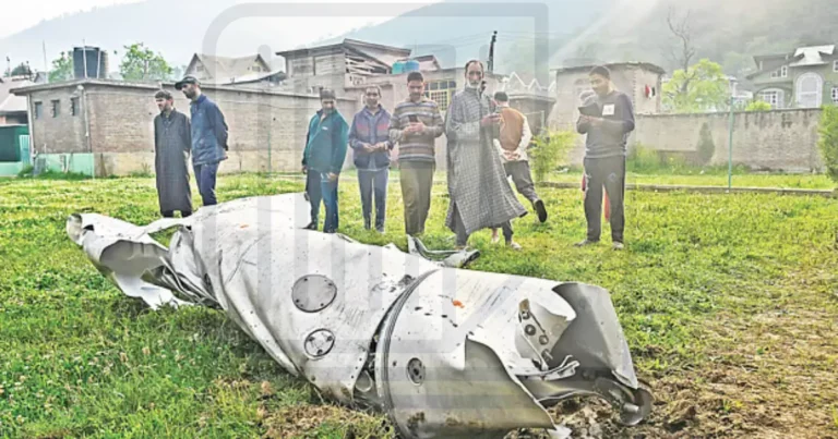সীমিত অভিযানে যুদ্ধবিমান হারাল ভারত, বললেন সেনা কর্মকর্তা